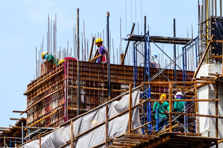 Construction workers get employment