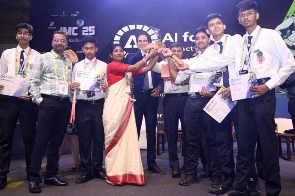 Civil Aviation Minister Rammohan Naidu Introduces Alliance Air’s ‘Fare Se Fursat’ Fixed Airfare Scheme