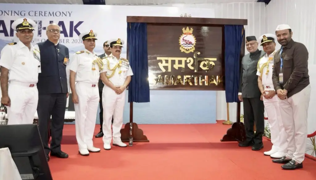 INS Samarthak